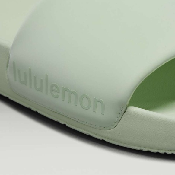 Lululemon Restfeel Slide Kohlrabi Green - Picture 12 of 15